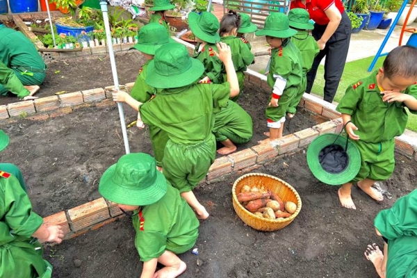 Hoạt động ngoài trời